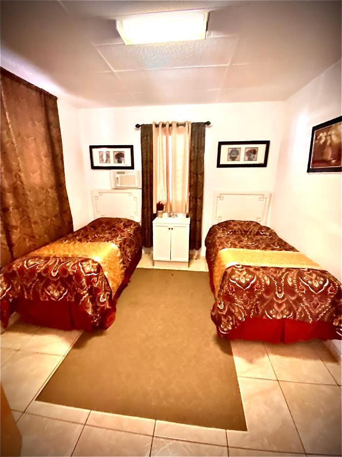 Great Savannah Guesthouse Sabana Grande Dış mekan fotoğraf