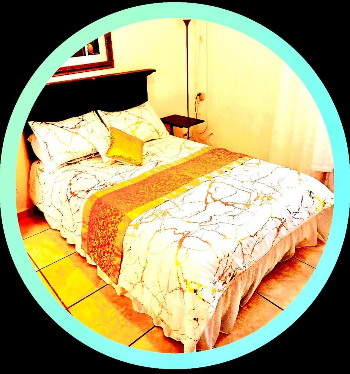 Great Savannah Guesthouse Sabana Grande Dış mekan fotoğraf
